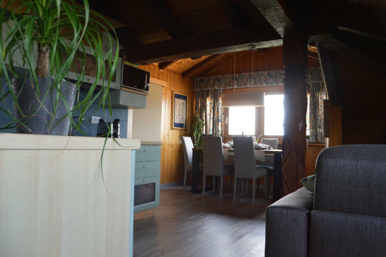Apartamento Il Nido Dei Sogni Sanzeno Exterior foto